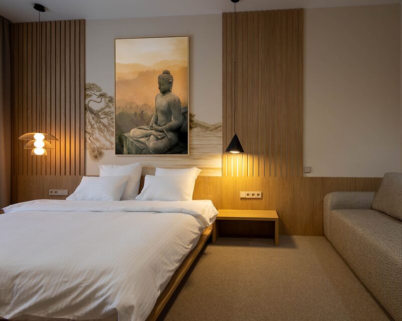 pwb_leinwand-schattenfugenrahmen_hotelzimmer_1904682289.jpg